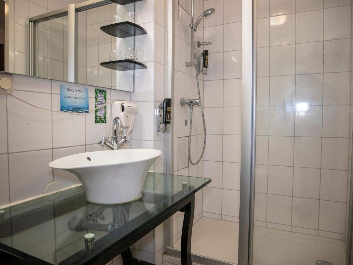 האג Hotel Hague Center מראה חיצוני תמונה
